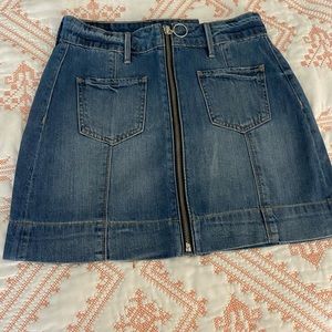 American Eagle denim zip up skirt size 0 NWT!